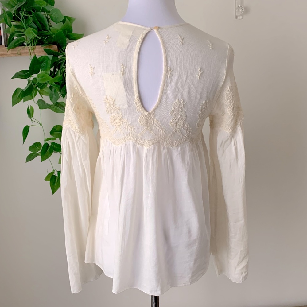 Ethereal Blouse - Picture 4 of 5